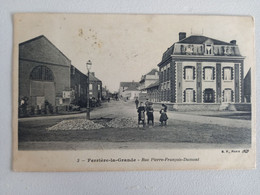 FERRIERE-LA-GRANDE - Rue Pierre François Dumont 1905 - Louvroil