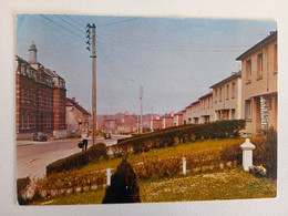 FERRIERE-LA-GRANDE - Route D'Avesnes, Ecole Des Garçons - Louvroil