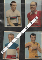 LOT DE 11 IMAGES DE CYCLISTES - Radsport