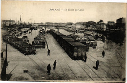 CPA ROANNE - Le Bassin Du Canal (225532) - Roanne