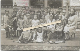 Schaarbeek   *  (Carte-photo)   Souvenir De L'année Scolaire 1929-1930 (Photo Bosch, Bruxelles) Classe - Schaerbeek - Schaarbeek