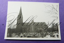 Wuustwezel   - Kerk  OLV Ter Hemelen. 20-04-1985 - Wuustwezel