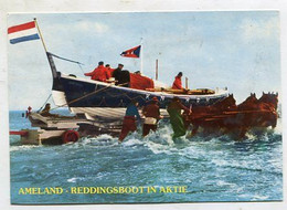 AK 090338 NETHERLANDS - Ameland - Reddingsboot In Aktie - Ameland