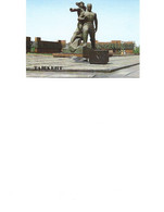 Postcard Unused 1983 -  Tashkent  -  " Courage " Memorial - Ouzbékistan