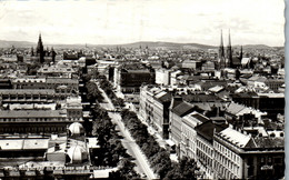 39313 - Wien - Ringstraße Mit Rathaus Und Votivkirche - Gelaufen 1967 - Ringstrasse