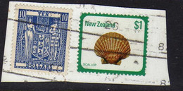 Nouvelle-Zelande  - (1967)  - FP  10 D.   Armoiries  Oblit Sur Fragment - Steuermarken/Dienstmarken