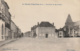 CPA-08-LE CHESNE POPULEUX-La Place Du Monument - Le Chesne