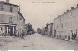 LEZOUX (63) Avenue De La Gare -animation- - Lezoux