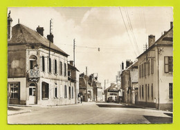 89 EGRISELLES LE BOCAGE N°10560 Grande Rue Mairie Boutique Egé PUB OMO VOIR ZOOM Camion Berliet Ancien La Ruche Moderne - Egriselles Le Bocage