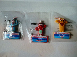 Lot Magnets Publicite OMO N° 6 Dany Dentifrice N°61 OSCAR Orangeade N°99 Kevin KETCHUP Lessive Tache Sous Blister Magnet - Publicitaires