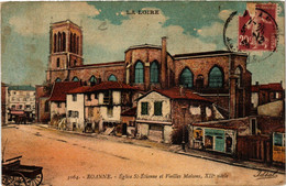 CPA ROANNE Église St-ÉTIENNE Et Vieilles Maisons (338978) - Roanne