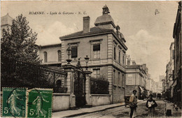 CPA ROANNE Le Lycée De Garcons (338953) - Roanne