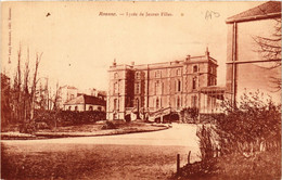 CPA ROANNE Lycée De Jeunes Filles (338926) - Roanne