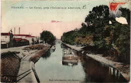 CPA ROANNE Le Canal Pres L'Exluse Aux Abattoirs (339190) - Roanne