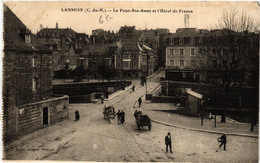 CPA LANNION - Le PONT-Ste-Anne Et L'Hotel De France (630272) - Lannion