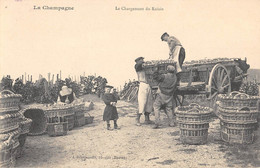 CPA 51 LA CHAMPAGNE LE CHARGEMENT DU RAISIN - Andere & Zonder Classificatie