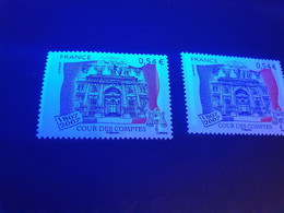 Variété - N° Yvert 4028 - 1 Exemplaire  Bandes De Phosphore Décalées Vers La Gauche + 1 Normal - Neufs ** Luxe - V  999 - Unused Stamps