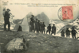 Col De La Vanoise * Monument élevé à La Mémoire Du Lieutenant PORCHER Et Adjudant ROZIER * Militaria Chasseurs Alpins - Andere & Zonder Classificatie