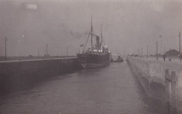 Oorderen  Antwerpen FOTOKAART  MOEDERKAART Van De Uitgifte Kruisschans  Door Van De Weygaert-Loos   HAVEN PORT BATEAU - Antwerpen