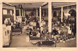 CPA - France - 51 - EPERNAY - Champagne Mercier Emballage - Packing Room - - Epernay