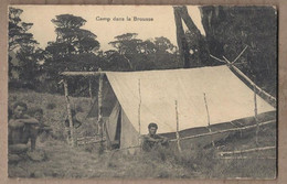 CPA NOUVELLE GUINEE - PAPOUASIE - Camp Dans La Brousse - TB PLAN ANIMATION Famille Devant Tente - Mission ISSOUDUN - Papouasie-Nouvelle-Guinée