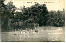 Delcampe - 75012 PARIS - Bois De Vincennes - Le Lac Daumesnil - Deux Barques - Paris (12)
