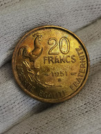 20 FRANCS GUIRAUD 1951 B FRANCE / SUPERBE PATINE SOMBRE - 20 Francs