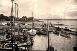 Carteret * Le Petit Port Et Le Hâvre Vers Barneville - Carteret