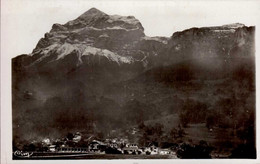 MAGLAND     ( HAUTE SAVOIE )      GRAVIN ET LA POINTE D ' AREU - Magland