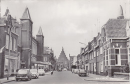 Waalwijk - Stationstraat Met Links Schoolgebouw (nu Van Dijk Mode) - Waalwijk