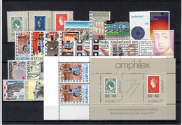 Olanda 1977 -- Annata Completa -- ** MNH  / VF - Full Years