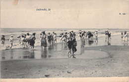 CPA - BELGIQUE - OOSTENDE - Sortie De Plage N°140 - Oostende