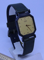 LaZooRo: Retro Vintage Fashion CITIZEN 2820-262808 Y 4020418 34-1100 NOS Quartz Watch - Moderne Uhren