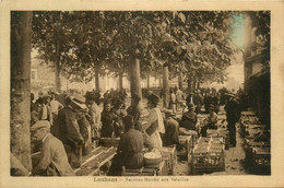 Louhans * Le Nouveau Marché Aux Volailles * Foire Marchands - Louhans