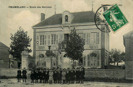 Chamblanc * Façade école Des Garçons * Une Classe D'enfants - Andere & Zonder Classificatie