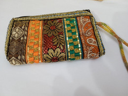 PORTE- MONNAIE VINTAGE MOTIF TUNISIEN POUR DAME - Purses & Bags