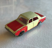 LESNEY / MATCHBOX - 45 - FORD CORSAIR  - 1:72 - Escala 1:72