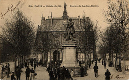 CPA PARIS 11e Mairie Du XI E. Statue De Ledru-Rollin (535723) - Statues