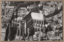 CPSM PAYS-BAS - HOLLANDE - LEIDEN - Hooglandsche Kerk - - TB PLAN CENTRE VILLE + Oblitération Timbres Verso - Leiden