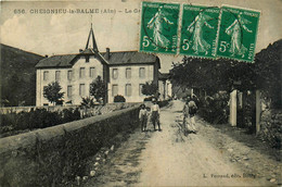 Cheignieu La Balme * Route Rue Du Village * Villageois - Non Classificati