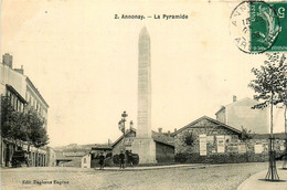 Annonay * Place Rue Et Vue Sur La Pyramide - Unclassified