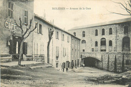 Molières Sur Cèze * Avenue De La Gare * Place Et Café De La Gare - Andere & Zonder Classificatie