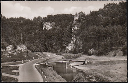 D-91235 Velden Im Pegnitztal - Löwenfelsen Bei Velden - Kleine Brücke - Straße Mit Auto - Car - Pegnitz