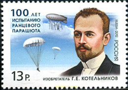 295923 MNH RUSIA 2012 - Parachutisme