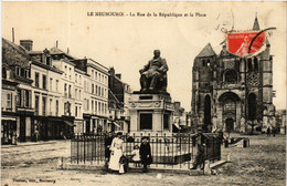 CPA Le NEUBOURG - La Rue De La Republique (478068) - Le Neubourg