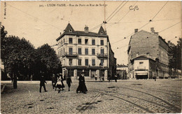 CPA LYON-VAISE - Rue De Paris Et Rue De St-CYR (442302) - Lyon 9