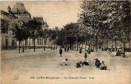 CPA LYON-MONPLAISIR - La Grande Place (442572) - Lyon 8