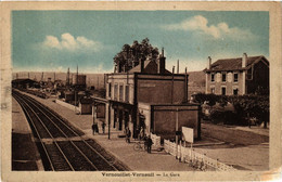 CPA VERNEUILLET - VERNEUIL - La Gare (358788) - Verneuil Sur Seine