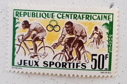 CENTRAFRIQUE Vélo Cycliste Cyclisme Bicycle Cycling Fahrrad Radfahrer Bicicleta Ciclista Ciclism, Yvert N° 20 *. MLH - Cycling