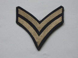 A Identifier Galon Militaire En Tissu   **** EN ACHAT IMMÉDIAT **** - Ecussons Tissu